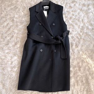 NWT Mango No Sleeve Coat Size M.